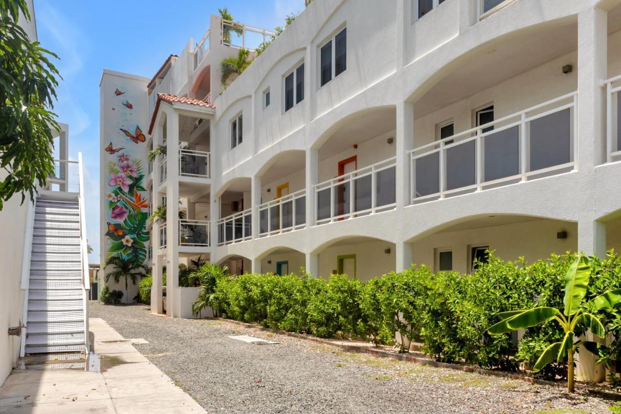 Maho Beach House - Spacious 1 Bedroom Suite Eksteriør billede